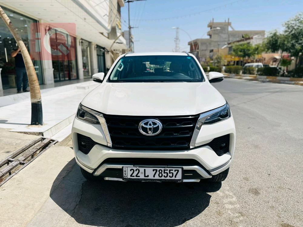 تۆیۆتا فۆرچێنەر